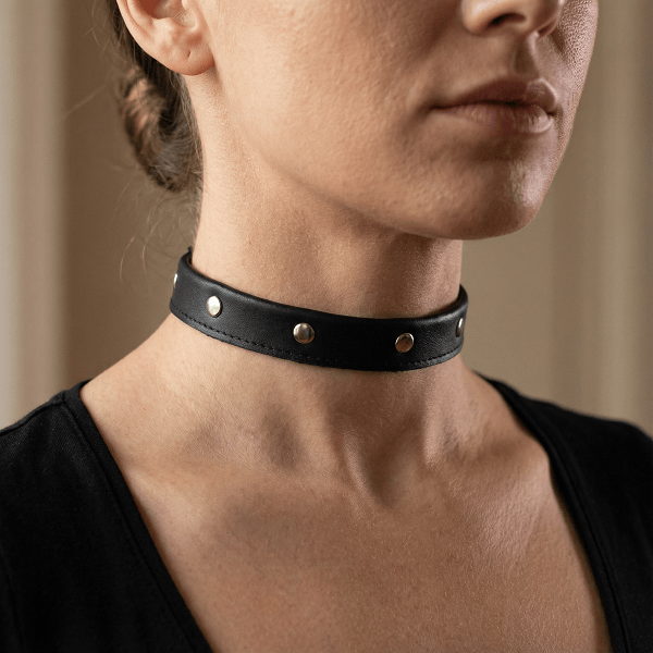 Collar Carla De Cuero 1 Collar Carla